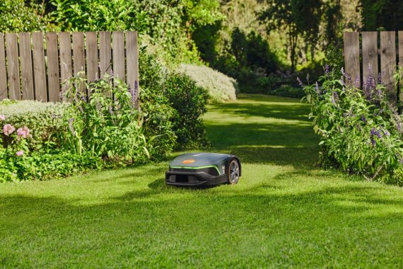 iMOW 6.0 EVO Robot de tuns gazonul